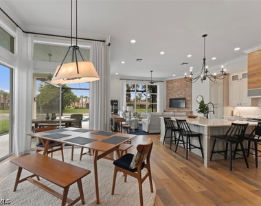 8541 Pepper Tree Way - Photo Thumbnail 8