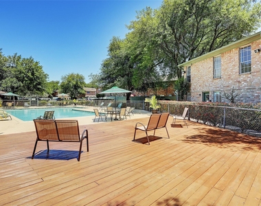 1145 Lyric Lane - Photo Thumbnail 7