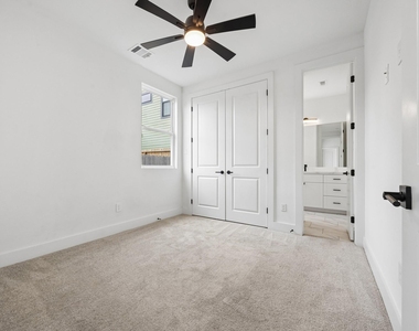424 Sikes Street - Photo Thumbnail 10