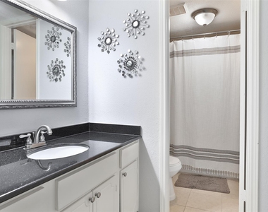 5005 Georgi Lane - Photo Thumbnail 7