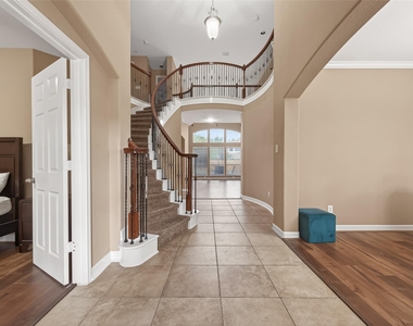 21103 Falcon Creek Court - Photo Thumbnail 2