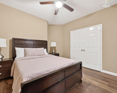 21103 Falcon Creek Court - Photo Thumbnail 20