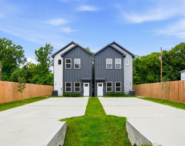 7841 Sunnyhill Street - Photo Thumbnail 29