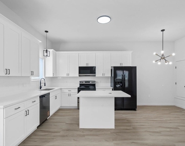 9725 Kerr Street - Photo Thumbnail 9