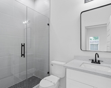 9725 Kerr Street - Photo Thumbnail 26