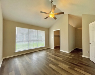 7011 Brockington Drive - Photo Thumbnail 15