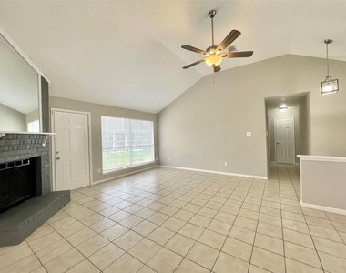 7011 Brockington Drive - Photo Thumbnail 5