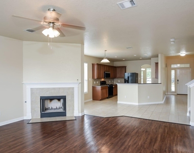 8410 Western Way - Photo Thumbnail 2