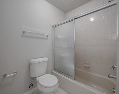 919 Mockingbird Way - Photo Thumbnail 29