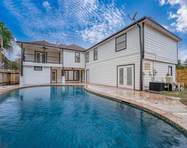 919 Mockingbird Way - Photo Thumbnail 38