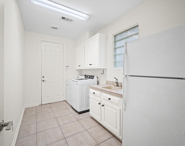 14227 Flower Creek Lane - Photo Thumbnail 13