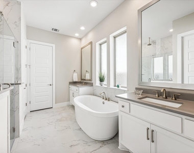 6821 Little Serenity Cove - Photo Thumbnail 22