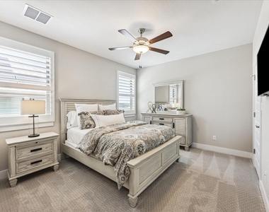 6821 Little Serenity Cove - Photo Thumbnail 30