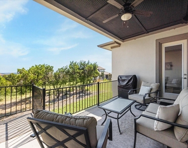 6821 Little Serenity Cove - Photo Thumbnail 39