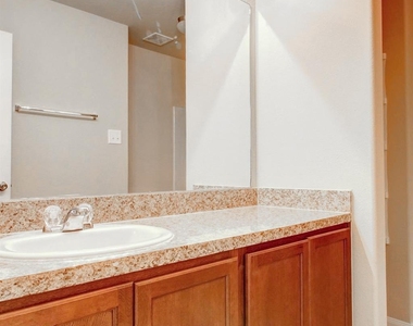 2403 Thorney Court - Photo Thumbnail 8
