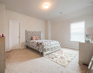 20607 Enrique Drive - Photo Thumbnail 23