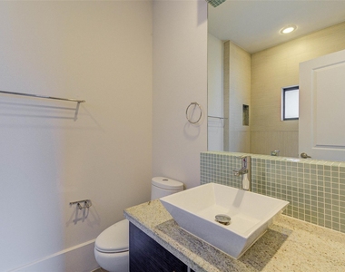 113 Tuam Street - Photo Thumbnail 16
