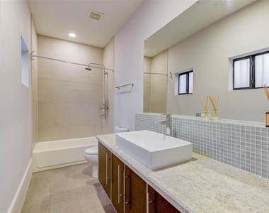 113 Tuam Street - Photo Thumbnail 27