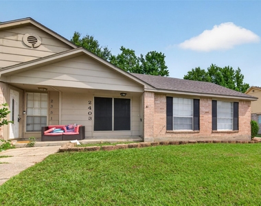 2403 Autumn Springs Lane - Photo Thumbnail 2