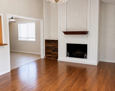 10518 Quail Ridge Lane - Photo Thumbnail 8