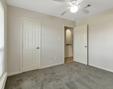 17131 Quail Park - Photo Thumbnail 8