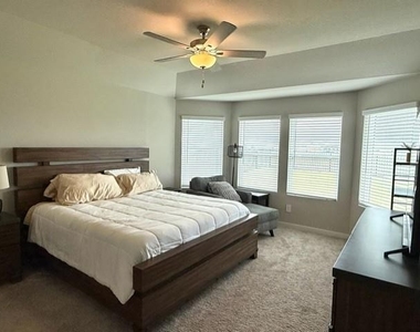 1403 Cascade Hills Drive - Photo Thumbnail 6