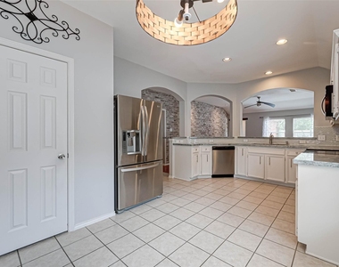 7306 Autumn Aspen Ln - Photo Thumbnail 30