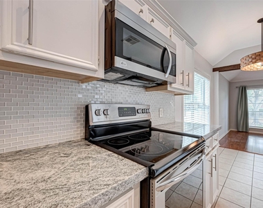 7306 Autumn Aspen Ln - Photo Thumbnail 33