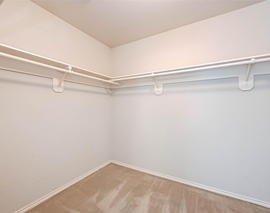 7306 Autumn Aspen Ln - Photo Thumbnail 18