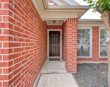 7306 Autumn Aspen Ln - Photo Thumbnail 1