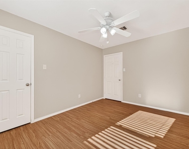 16715 Red Falls Circle - Photo Thumbnail 18