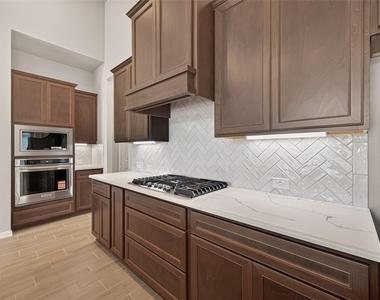 27003 Estella Meadow Lane - Photo Thumbnail 17
