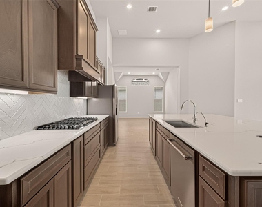 27003 Estella Meadow Lane - Photo Thumbnail 18