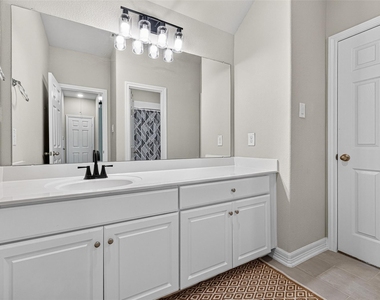 27226 Blue Sand Drive - Photo Thumbnail 17