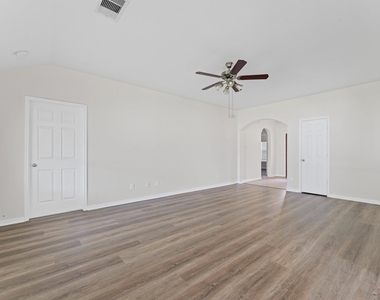 18107 Cypress Mist Court - Photo Thumbnail 4