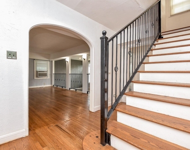4916 Old Spanish Trail - Photo Thumbnail 4