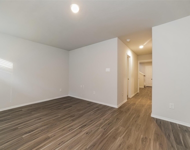 13549 White Ibis Street - Photo Thumbnail 3
