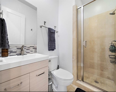 2512 Leeland Street - Photo Thumbnail 20