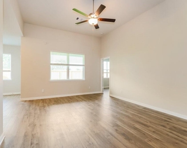 412 San Miguel Creek Drive - Photo Thumbnail 1