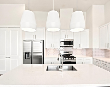 2974 Alice Street - Photo Thumbnail 20