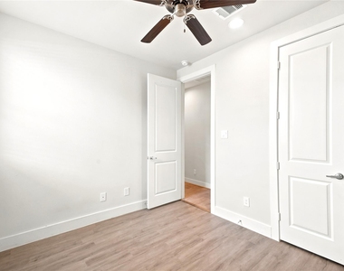 2974 Alice Street - Photo Thumbnail 8