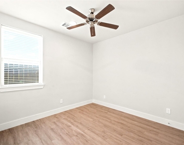 2974 Alice Street - Photo Thumbnail 11