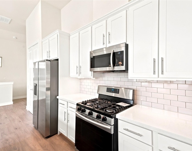 2974 Alice Street - Photo Thumbnail 24