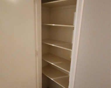 12214 Carriage Oak Circle - Photo Thumbnail 13