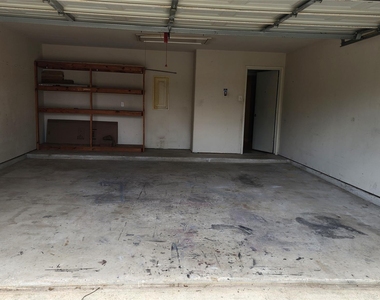 12214 Carriage Oak Circle - Photo Thumbnail 36