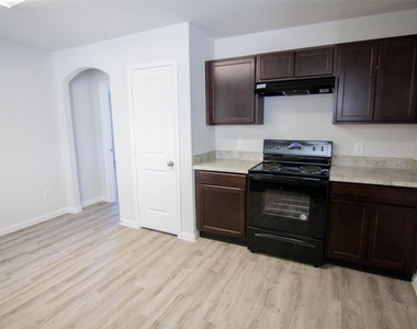 3514 Bluebird Park Lane - Photo Thumbnail 2
