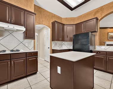 6323 Echo Lakes Lane - Photo Thumbnail 25