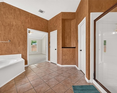 6323 Echo Lakes Lane - Photo Thumbnail 17