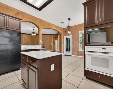 6323 Echo Lakes Lane - Photo Thumbnail 4