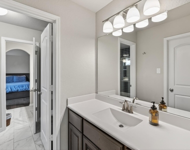 90 Birch Canoe Drive - Photo Thumbnail 34